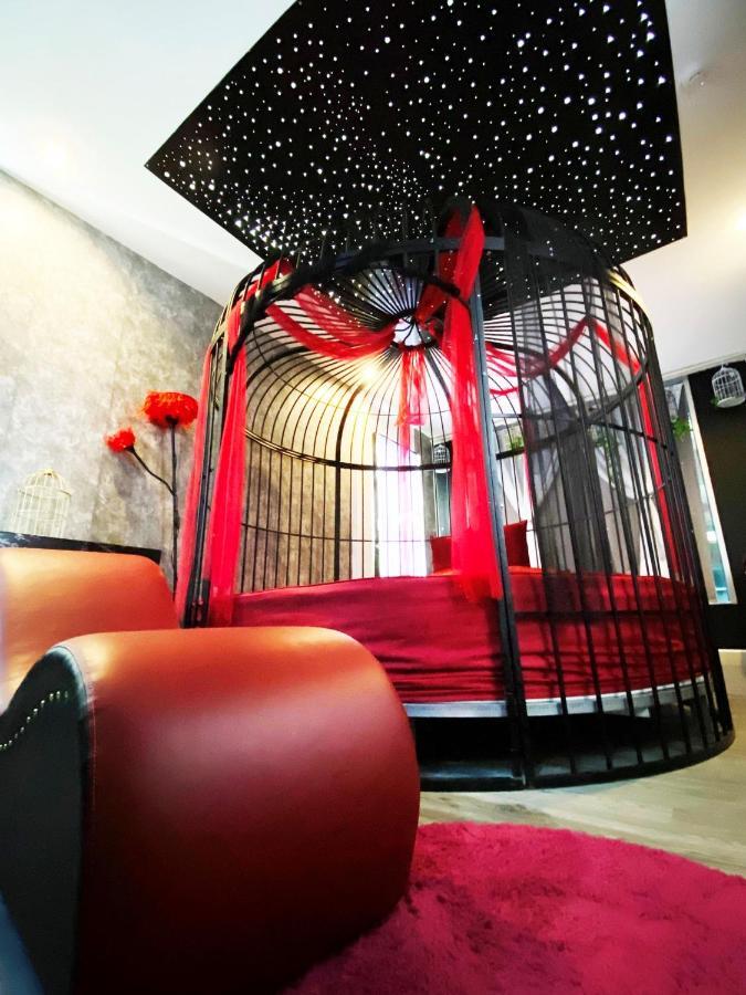 Aparthotel Cozi 5 & *